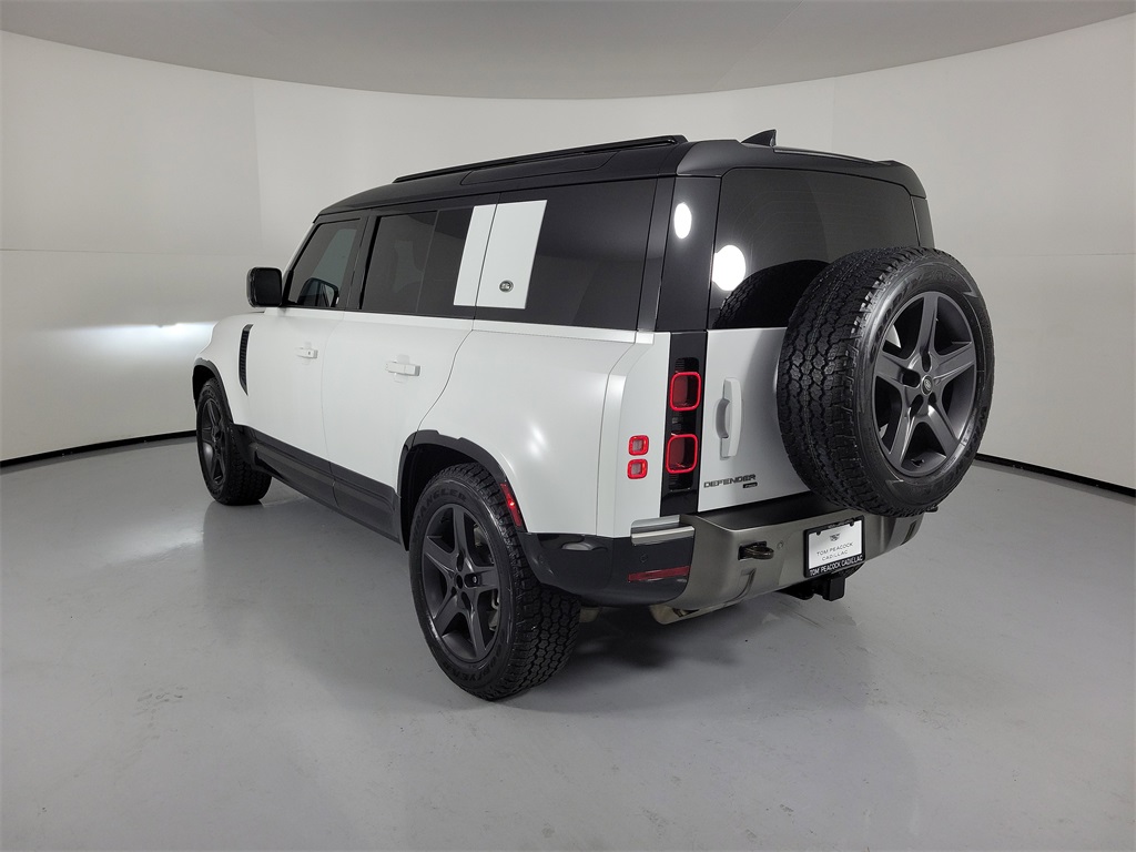 2023 Land Rover Defender 110 X-Dynamic SE White at Ultimate Motorsports