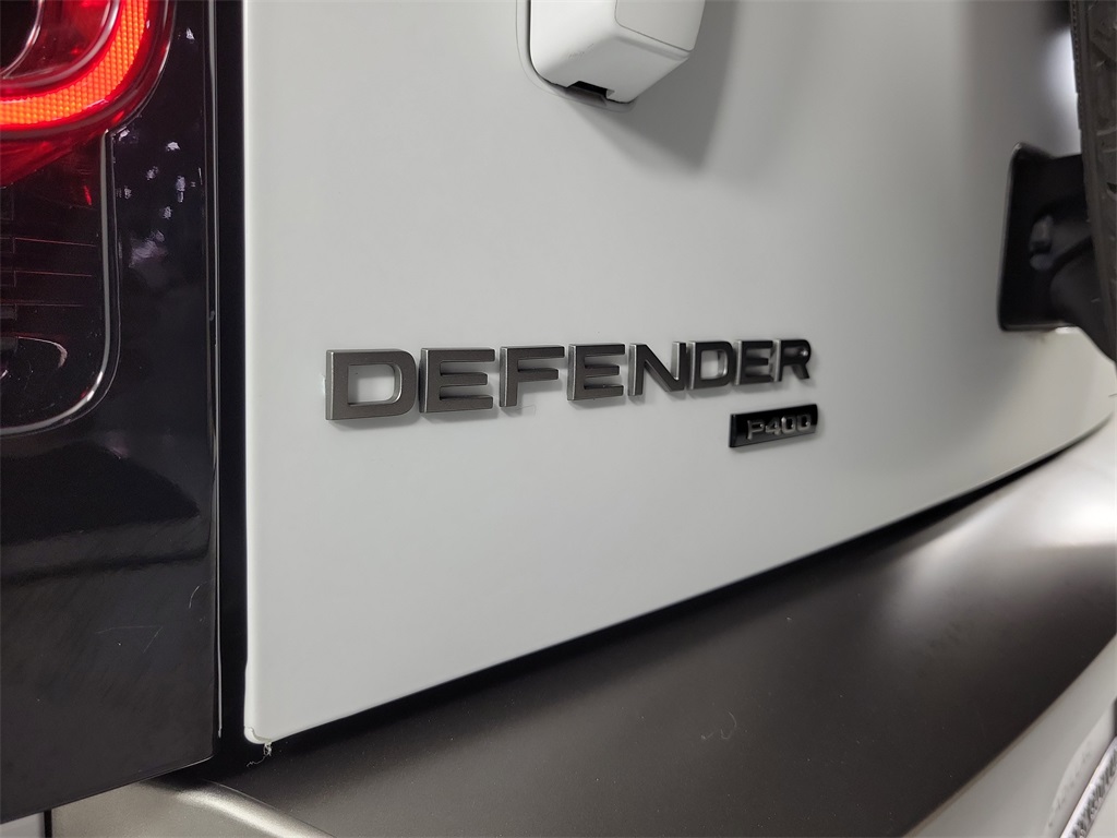 2023 Land Rover Defender 110 X-Dynamic SE White at Ultimate Motorsports