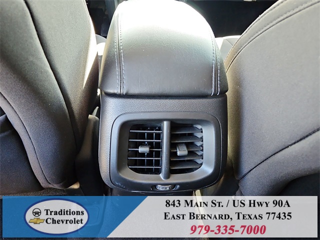 2019 Jeep Cherokee Latitude Silver at Durrett Motor Company