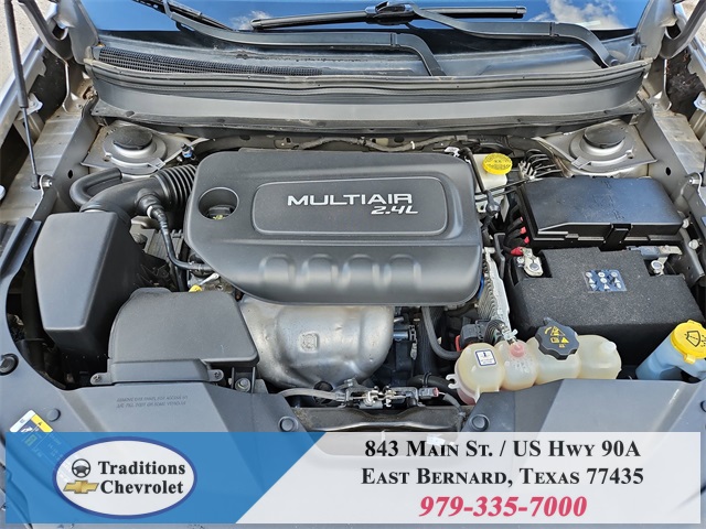 2019 Jeep Cherokee Latitude Silver at Durrett Motor Company