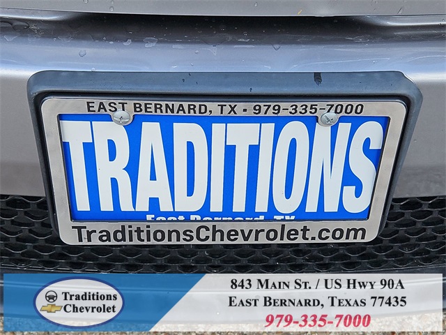 2019 Jeep Cherokee Latitude Silver at Durrett Motor Company