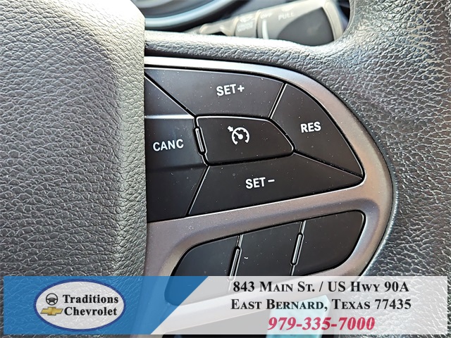 2019 Jeep Cherokee Latitude Silver at Durrett Motor Company