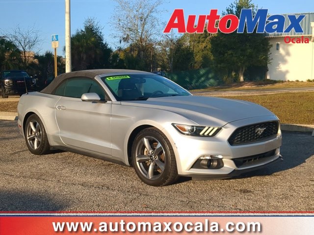 2015 Ford Mustang V6 Convertible RWD