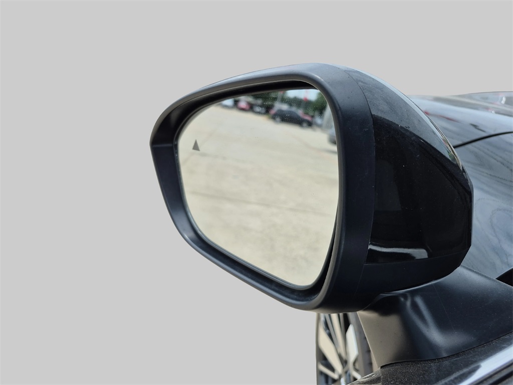 2025 Mitsubishi Outlander SEL - 11