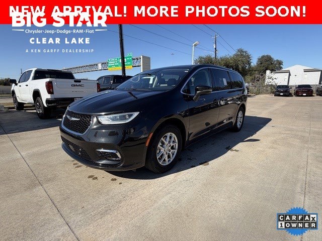 2023 Chrysler Pacifica Touring L Black at Martin Chrysler Dodge Jeep Ram