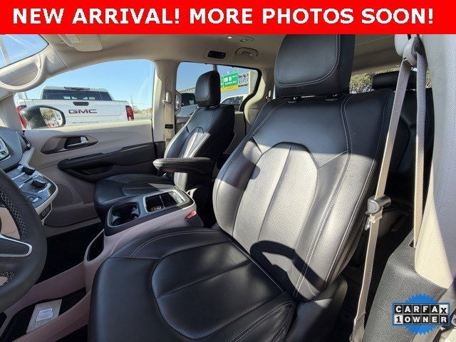 2023 Chrysler Pacifica Touring L Black at Martin Chrysler Dodge Jeep Ram