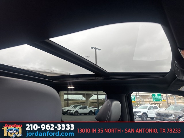 Used Car 2022 Ford F-250sd  Lariat For Sale Under $70,000 In San Antonio, Texas