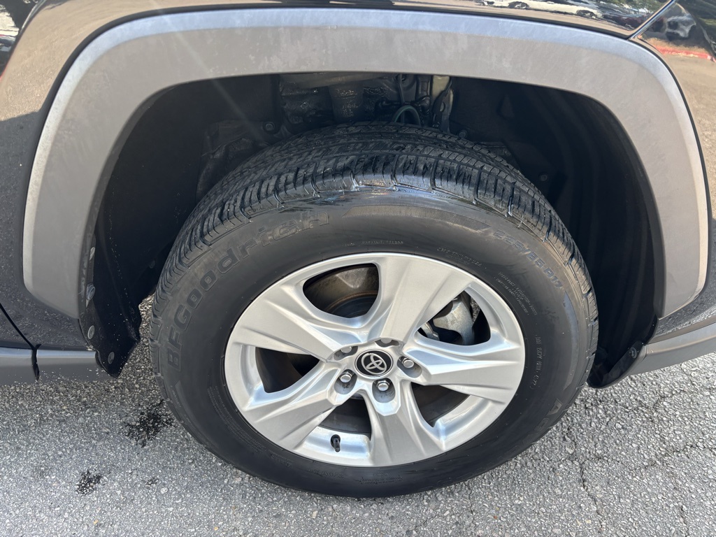 Used Car 2021 Toyota Rav4  Xle For Sale Under $20,000 In Austin, Texas