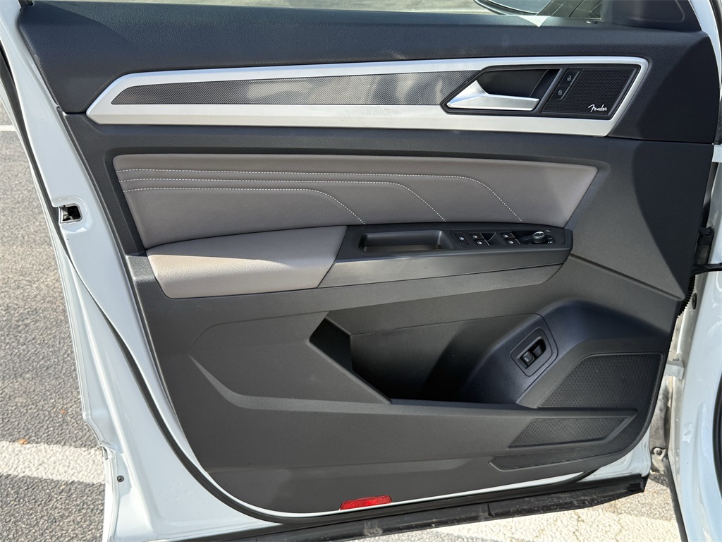 2022 Volkswagen Atlas Cross Sport 3.6L V6 SEL Premium R-Line White at DeMontrond Auto Country