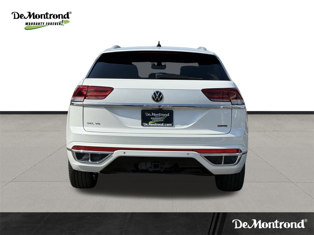 2022 Volkswagen Atlas Cross Sport 3.6L V6 SEL Premium R-Line White at DeMontrond Auto Country