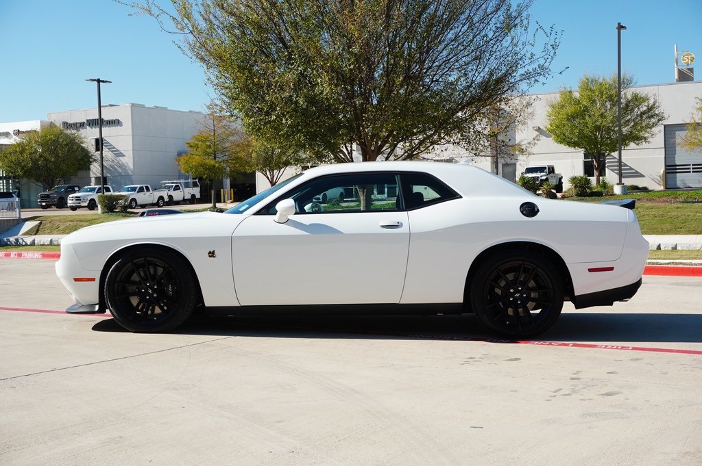 Used Car 2022 Dodge Challenger  R/t Scat Pack For Sale Under $50,000 In Weatherford, Texas