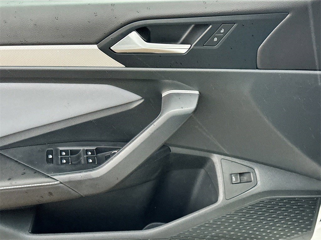 2025 Volkswagen Jetta 1.5T SE White at DeMontrond Auto Country