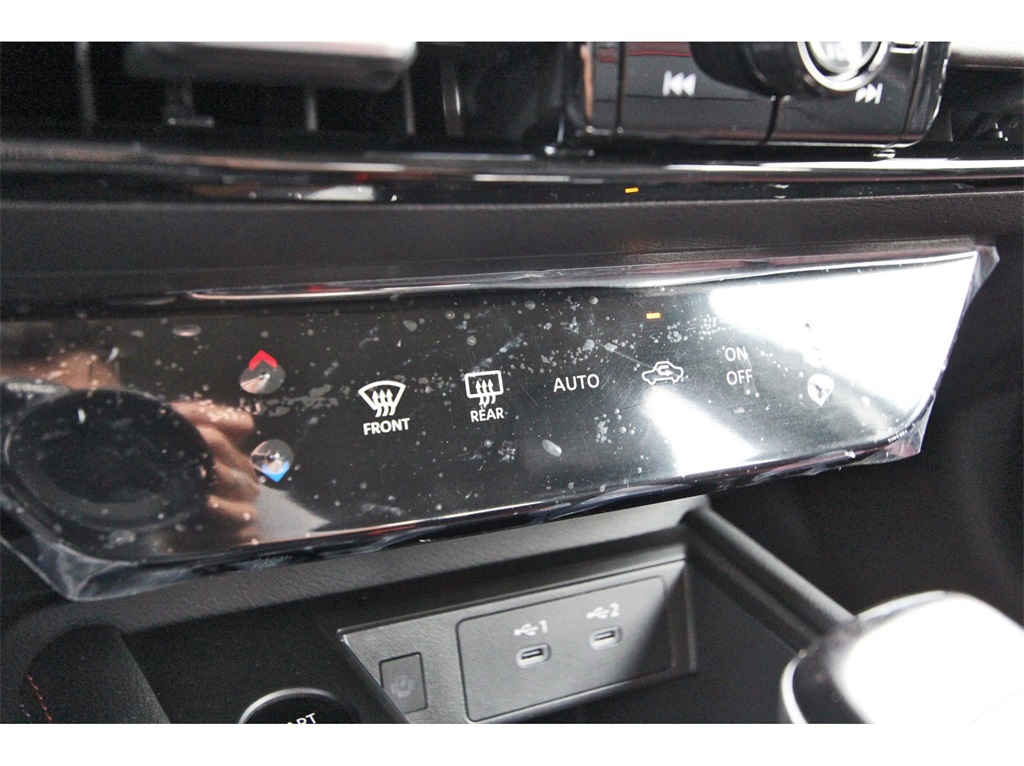 2025 Nissan Kicks SR White at South Houston Nissan