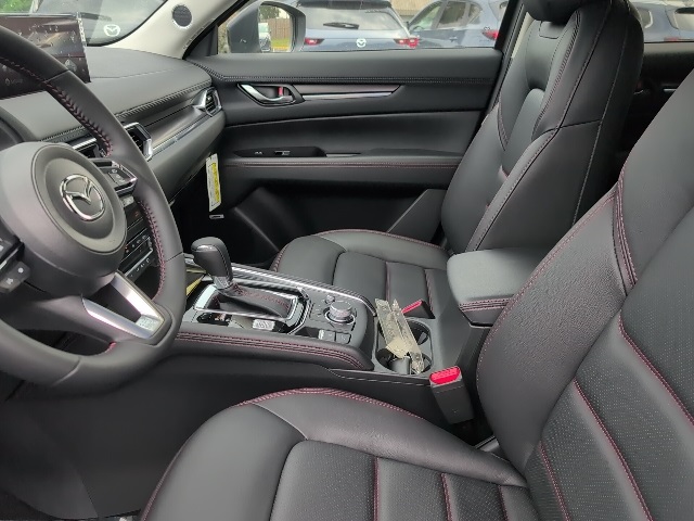 2025 Mazda CX-5 2.5 S Carbon Edition - 11