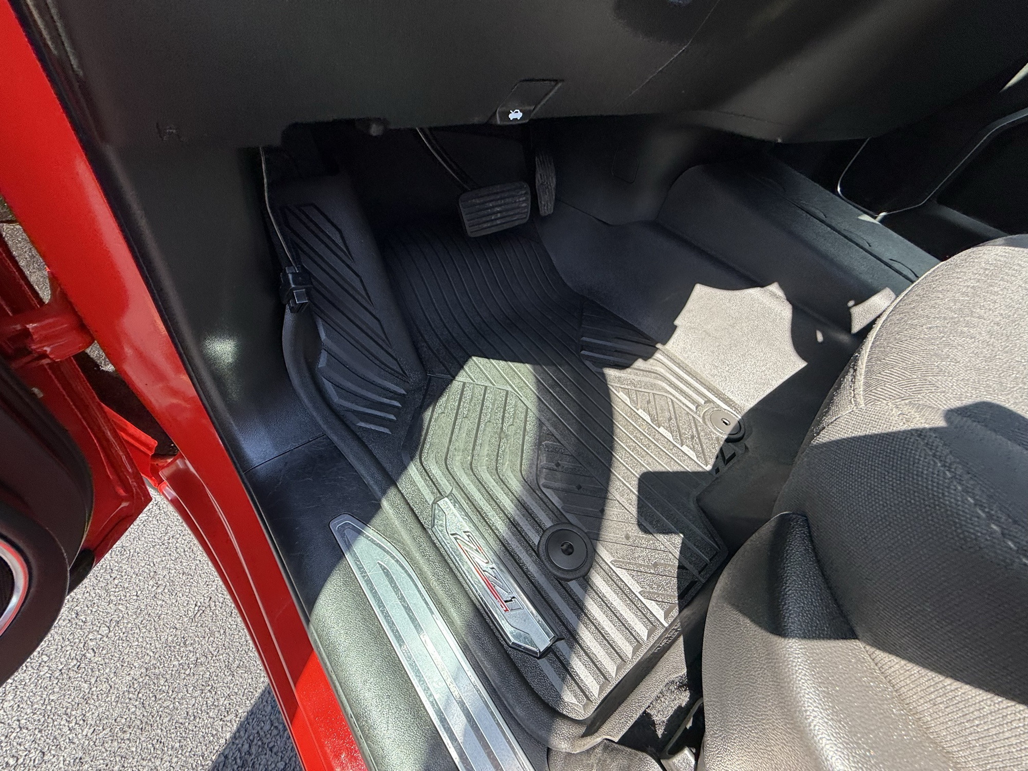 2022 Chevrolet Silverado 1500 RST photo 22