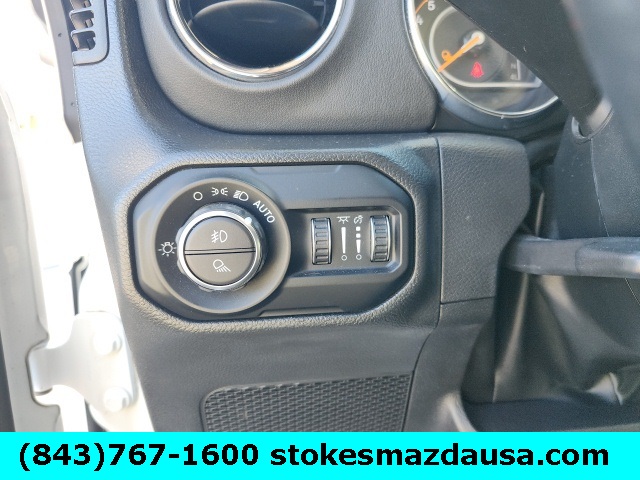 2022 Jeep Gladiator High Altitude White at Mazda of Columbia