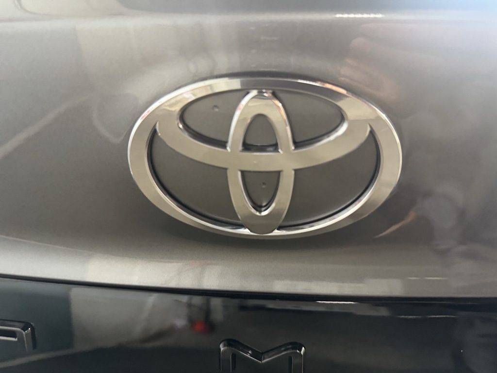 Thumbnail: 2025 Toyota Camry - 19