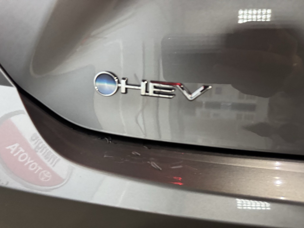 Thumbnail: 2025 Toyota Camry - 20