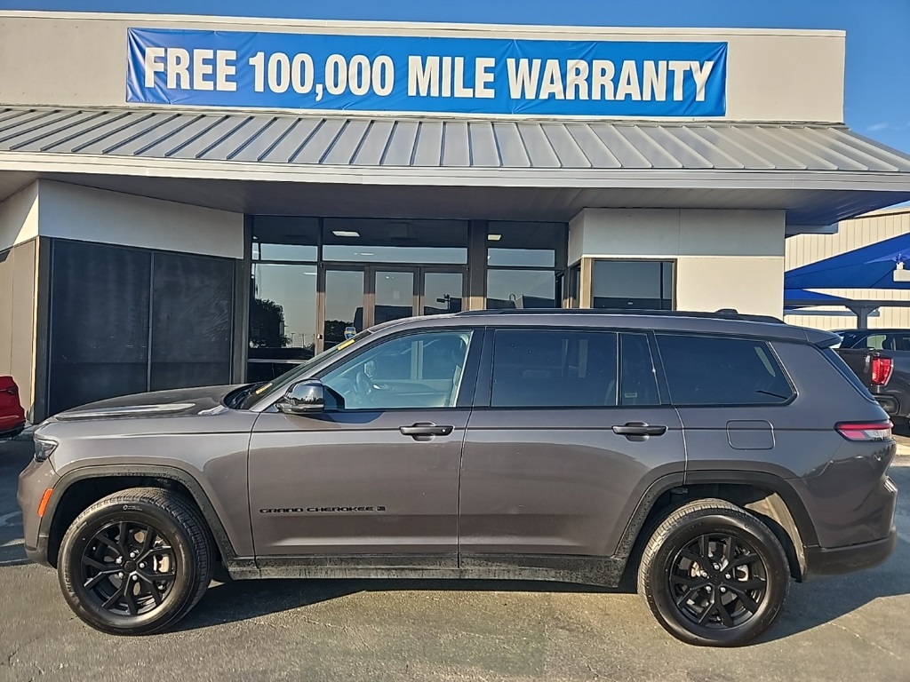 Used Car 2024 Jeep Grand Cherokee L  Altitude For Sale In San Marcos, Texas