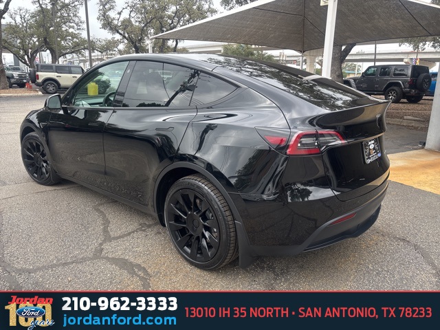 Used Car 2023 Tesla Model Y  Long Range For Sale Under $35,000 In San Antonio, Texas