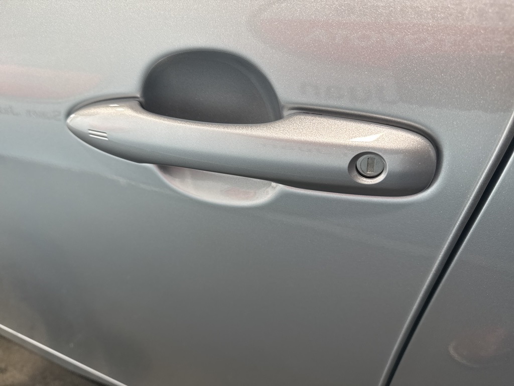 Thumbnail: 2025 Toyota Prius - 15