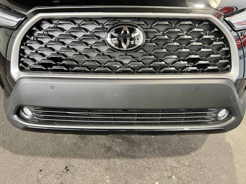 Thumbnail: 2026 Toyota Corolla Cross - 12