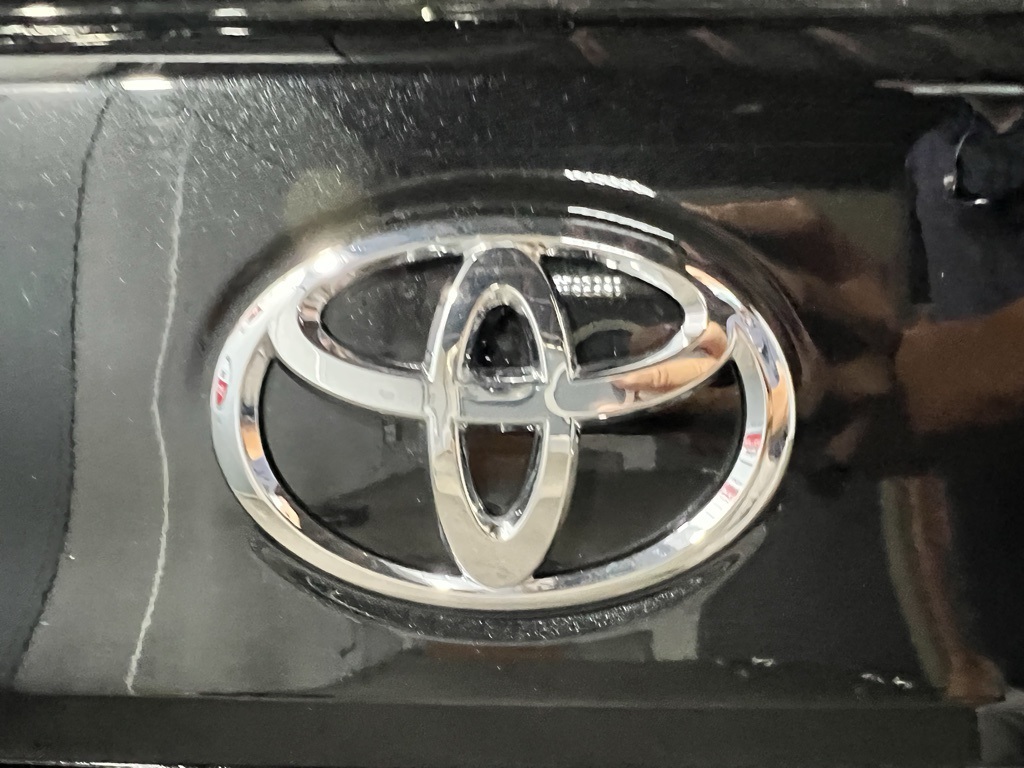 Thumbnail: 2026 Toyota Corolla Cross - 21