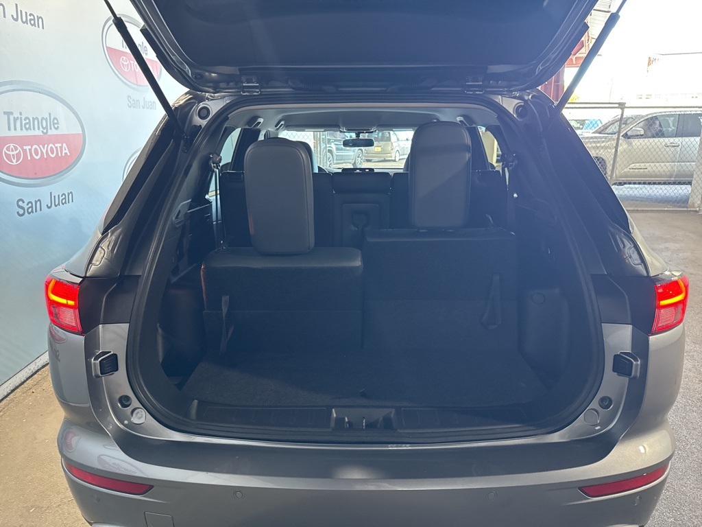 Thumbnail: 2024 Mitsubishi Outlander - 20