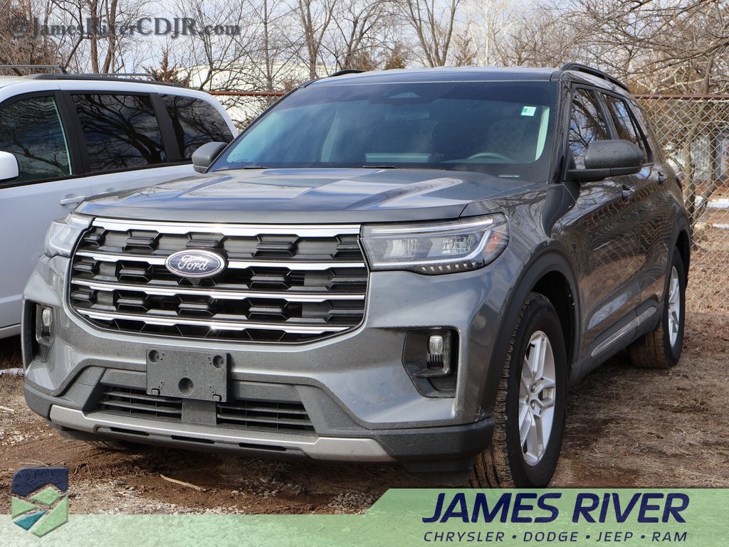 2025 Ford Explorer Active RWD