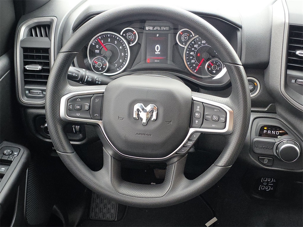 2025 Ram 1500 Tradesman White at River Oaks CDJR