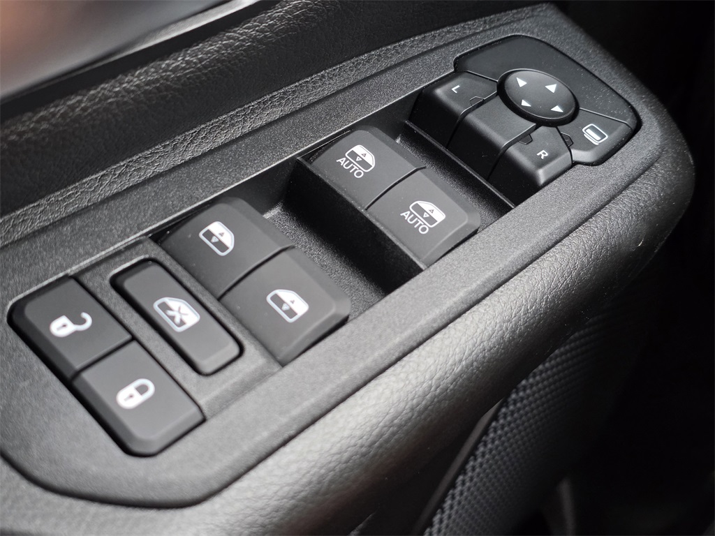 2025 Ram 1500 Tradesman White at River Oaks CDJR