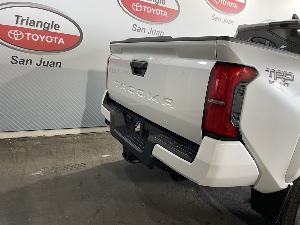 Thumbnail: 2025 Toyota Tacoma - 17