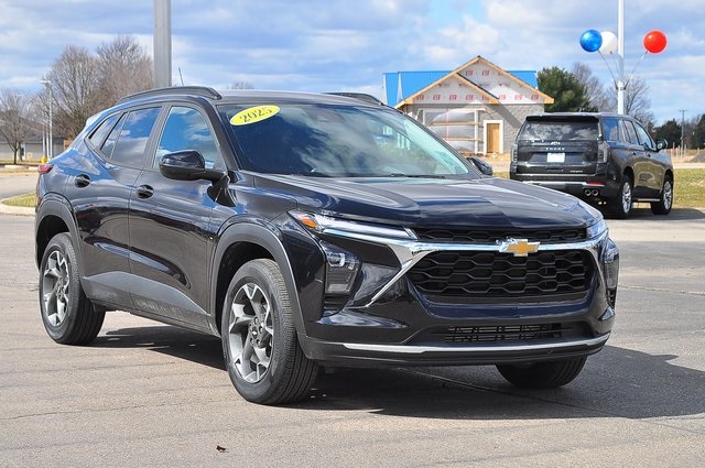 2025 Chevrolet Trax LT FWD
