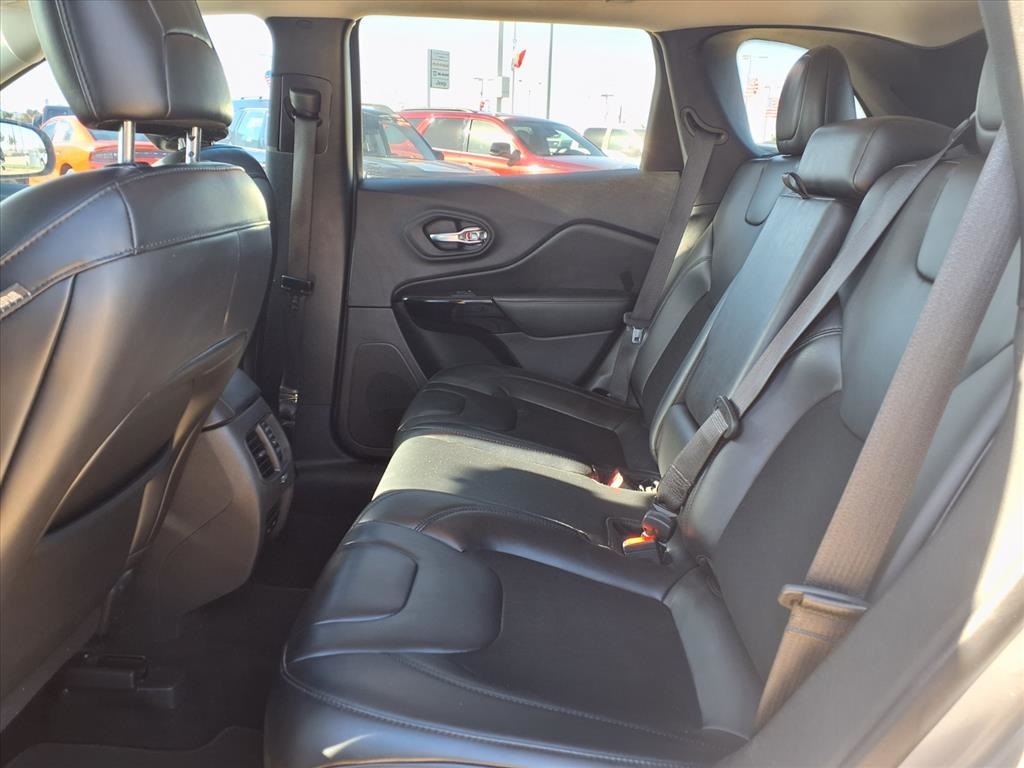 2020 Jeep Cherokee Altitude Silver at DeMontrond Automotive Group