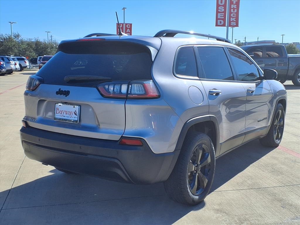 2020 Jeep Cherokee Altitude Silver at DeMontrond Automotive Group