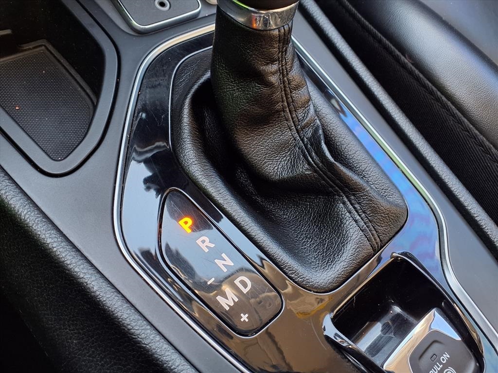 2020 Jeep Cherokee Altitude Silver at DeMontrond Automotive Group