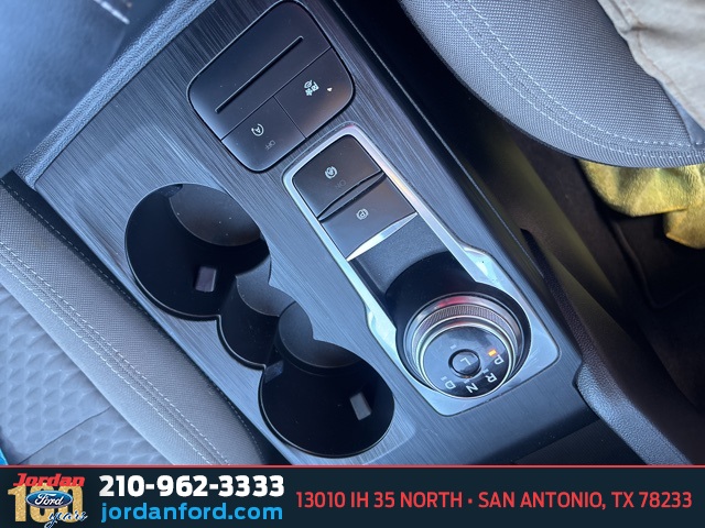 Used Car 2021 Ford Escape  Se For Sale Under $20,000 In San Antonio, Texas