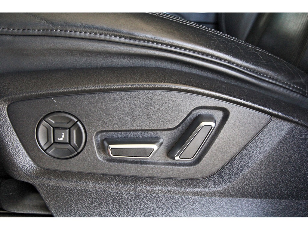 2019 Audi Q8   at Ultimate Motorsports