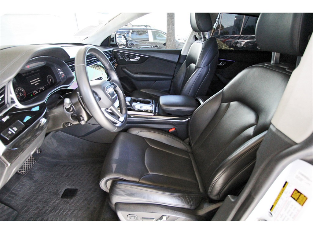 2019 Audi Q8   at Ultimate Motorsports