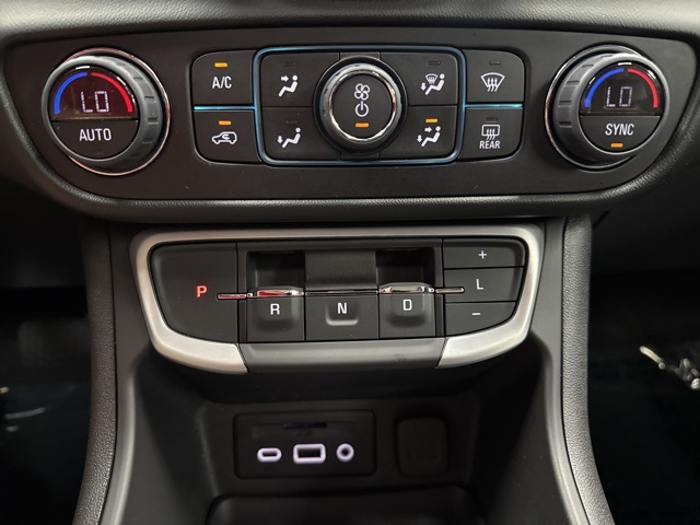 2022 Gmc Terrain SLT photo 14