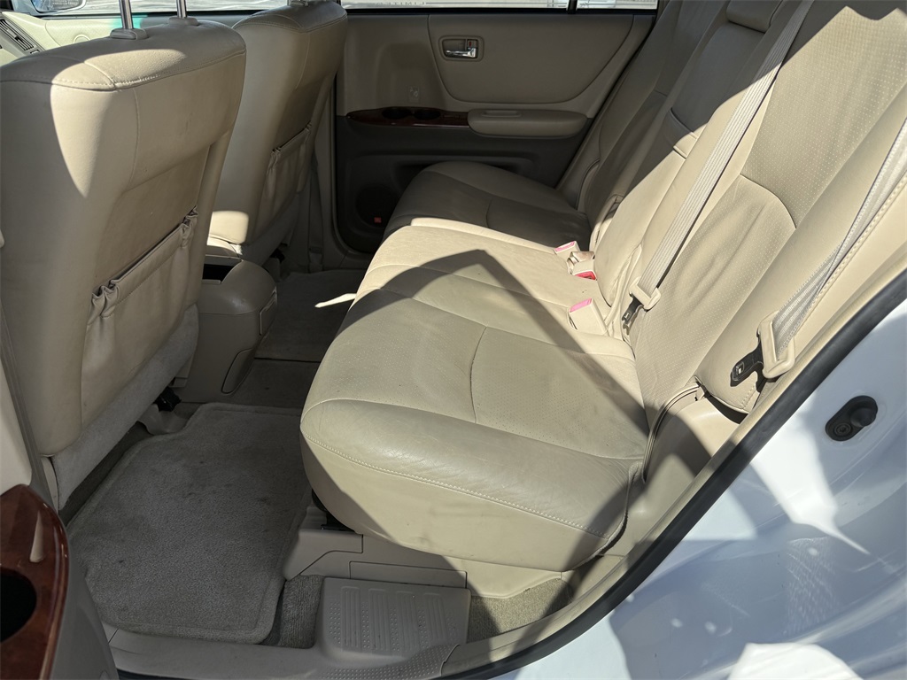 2006 Toyota Highlander Hybrid V6 White at Emmons Autoplex