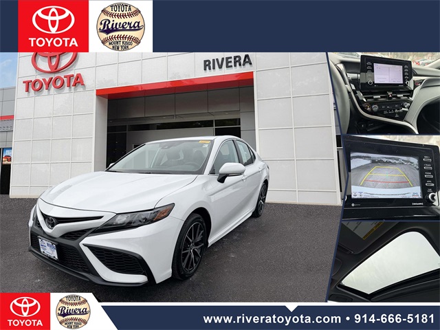 2024 Toyota Camry SE AWD