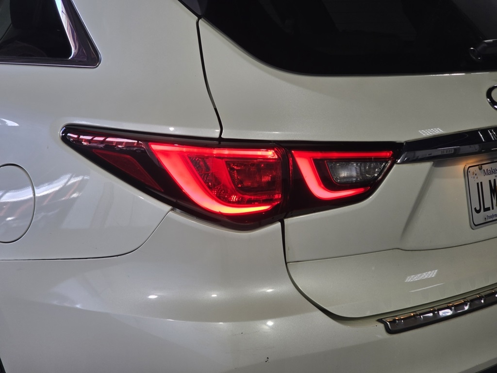 Thumbnail: 2020 INFINITI QX60 - 10