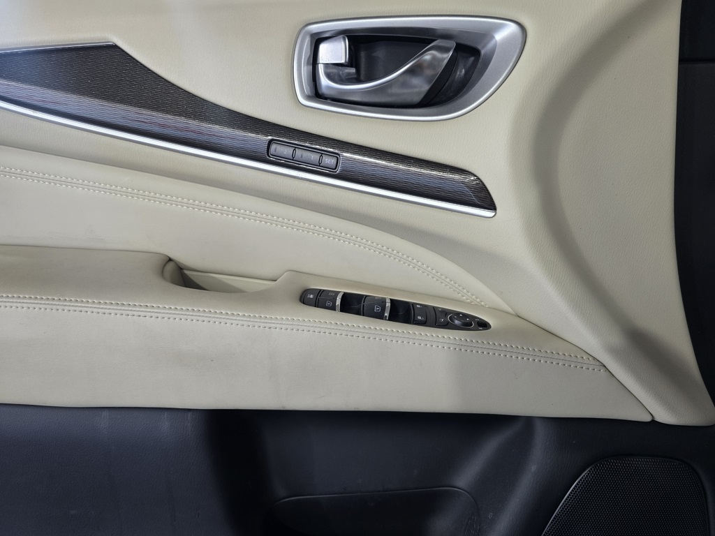 Thumbnail: 2020 INFINITI QX60 - 12