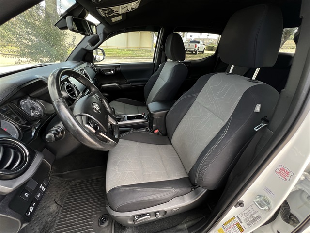 2022 Toyota Tacoma TRD Off-Road White at Baytown Hyundai