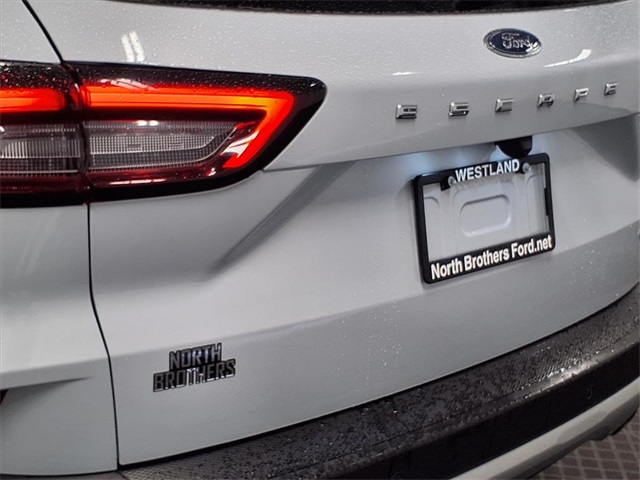 2025 Ford Escape Plug-In Hybrid