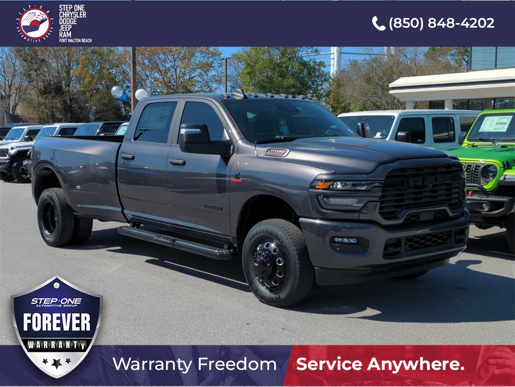 2026 RAM 3500 Big Horn Crew Cab LB DRW 4WD