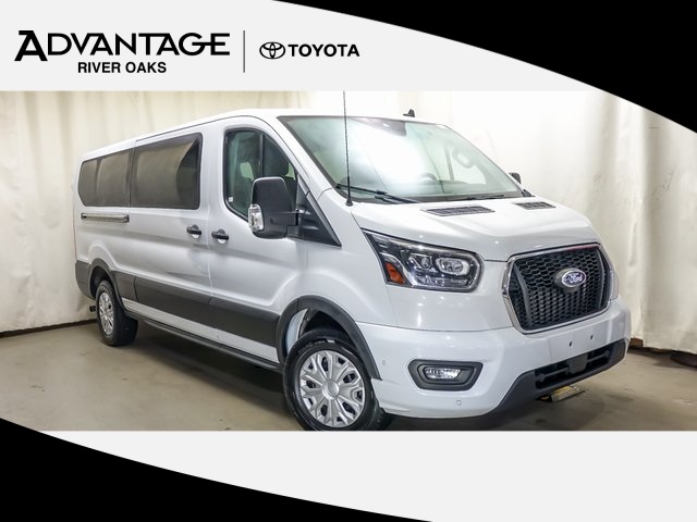 2023 Ford Transit Passenger 350 XLT Low Roof LB RWD