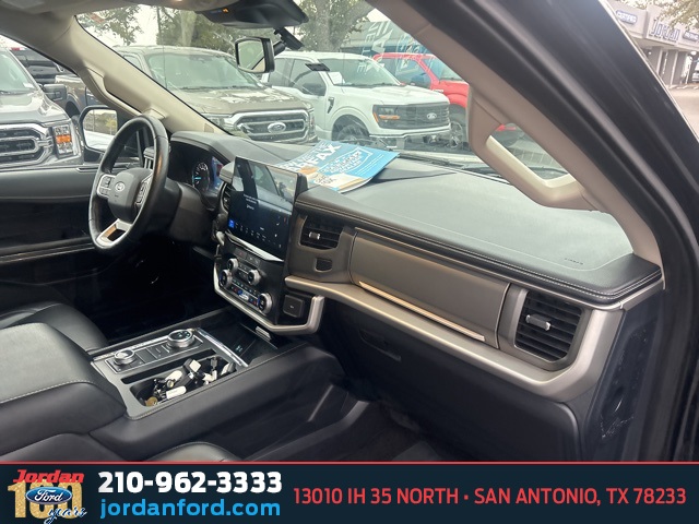 Used Car 2022 Ford Expedition  Xlt For Sale Under $50,000 In San Antonio, Texas