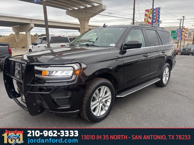 Used Car 2022 Ford Expedition  Xlt For Sale Under $50,000 In San Antonio, Texas